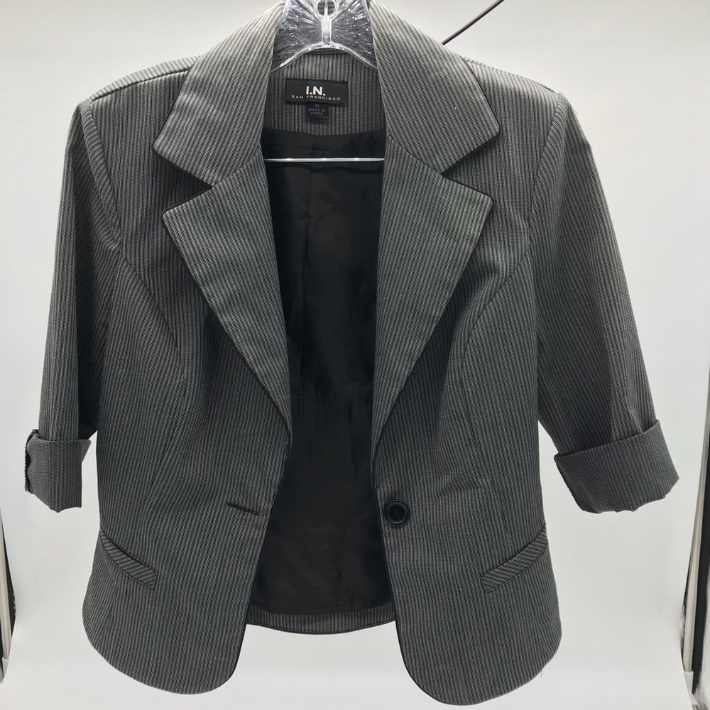 Super cute blazer
